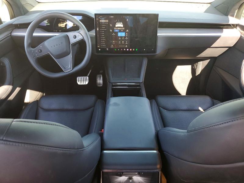 Снимка 8 от търг – 2023 TESLA MODEL X с VIN 7SAXCDE57PF425618