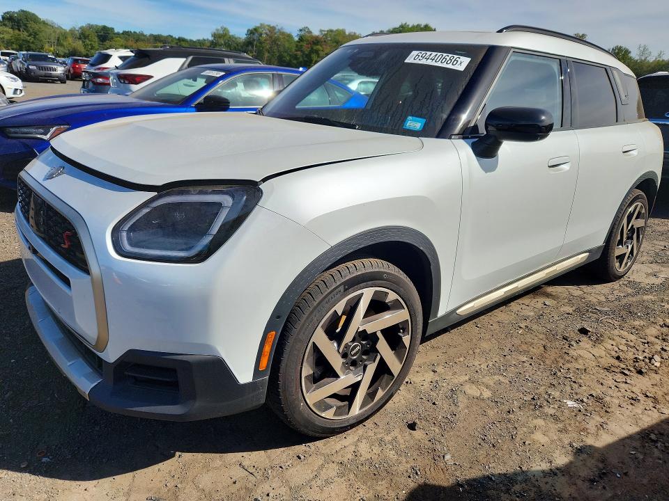MINI COUNTRYMAN 2025 with VIN WMZ23GA01S7R50501 - Photo from auction