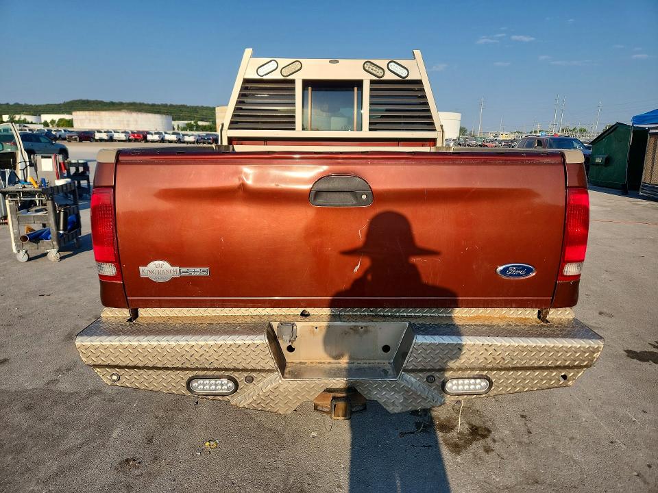 Photo 6 from auction – 2005 FORD F250 with VIN 1FTSW21P75EB80439