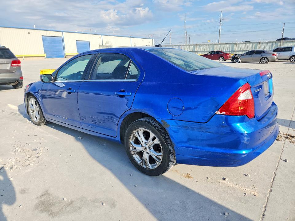 Photo 2 from auction – 2012 FORD FUSION with VIN 3FAHP0HA5CR115697