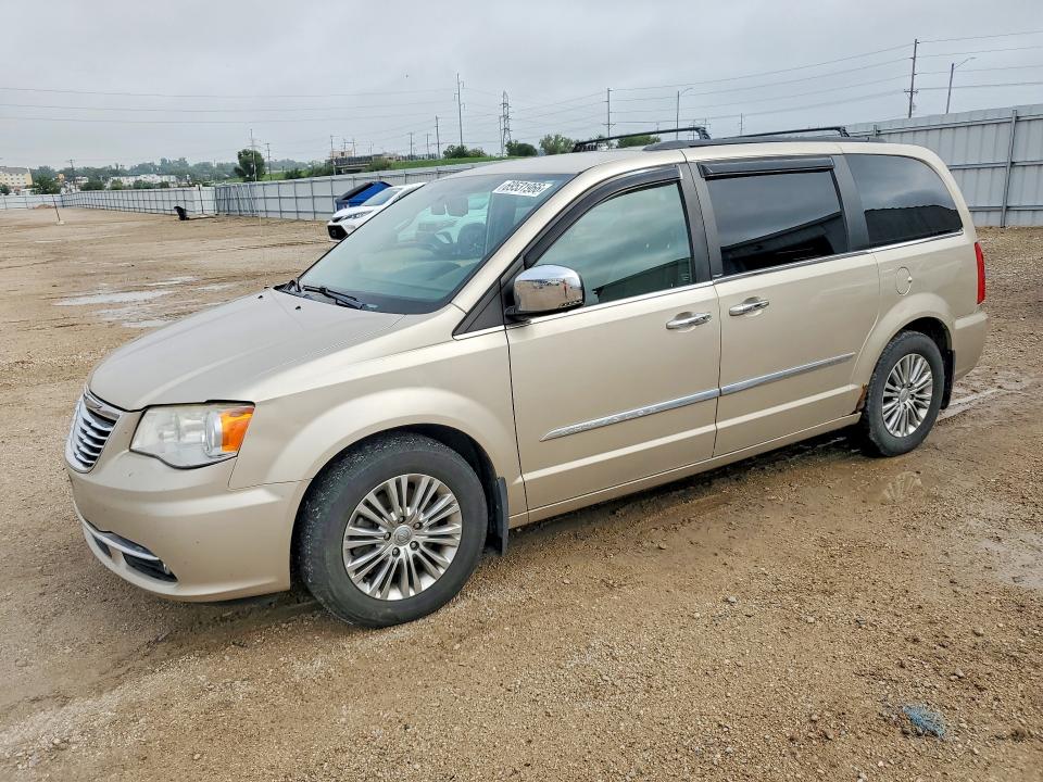 2013 CHRYSLER TOWN & COUNTRY - Търг №69531966