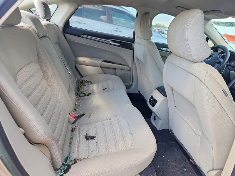 Photo 10 from auction – 2017 FORD FUSION with VIN 3FA6P0H71HR179156