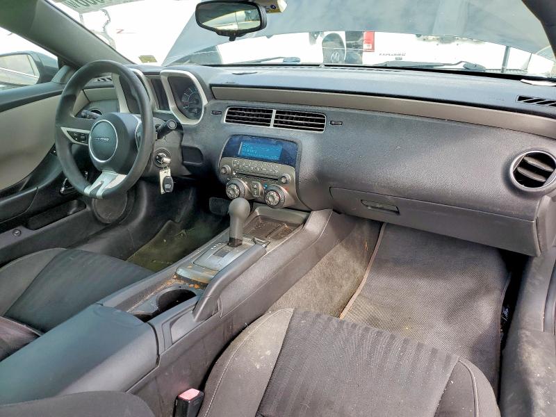Photo 8 from auction – 2010 CHEVROLET CAMARO with VIN 2G1FA1EV0A9147579