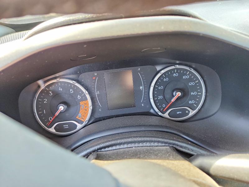 Foto 9 de la subasta – 2020 JEEP RENEGADE con VIN ZACNJABB3LPL17676