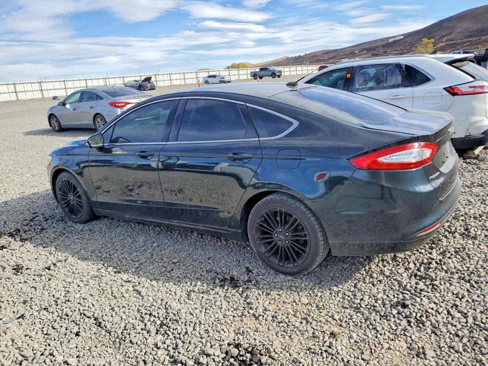 Photo 2 from auction – 2014 FORD FUSION with VIN 3FA6P0HD0ER164715