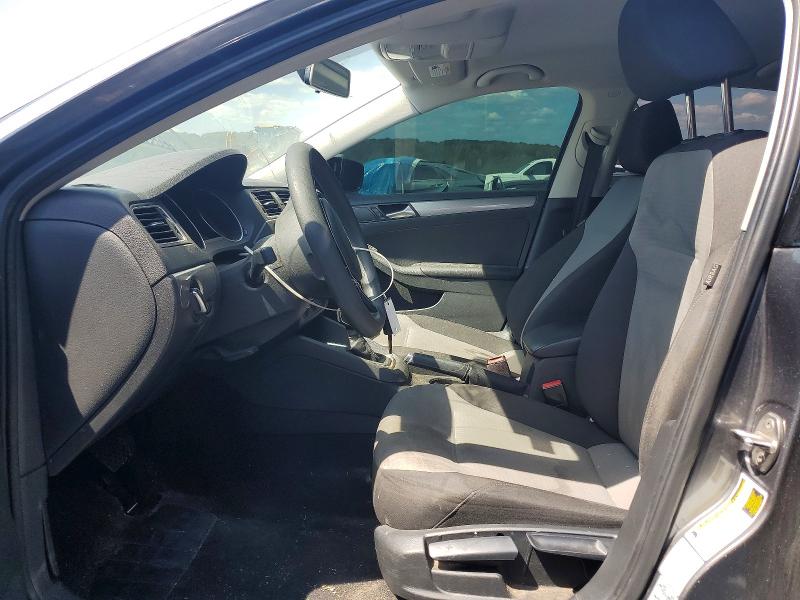 Photo 7 from auction – 2017 VOLKSWAGEN JETTA with VIN 3VW2B7AJ6HM348068