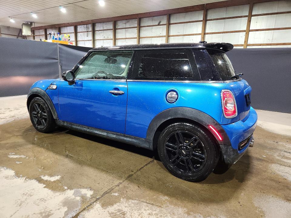 Photo 2 from auction – 2012 MINI COOPER with VIN WMWSV3C58CTY26517
