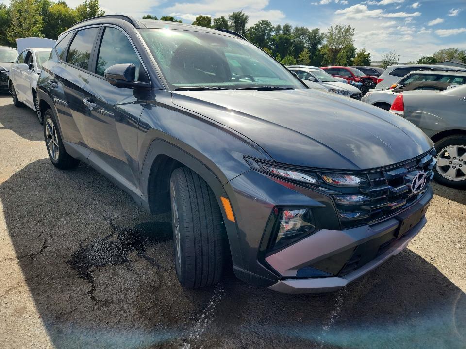Photo 4 from auction – 2025 HYUNDAI TUCSON with VIN KM8JCDD13SU299741