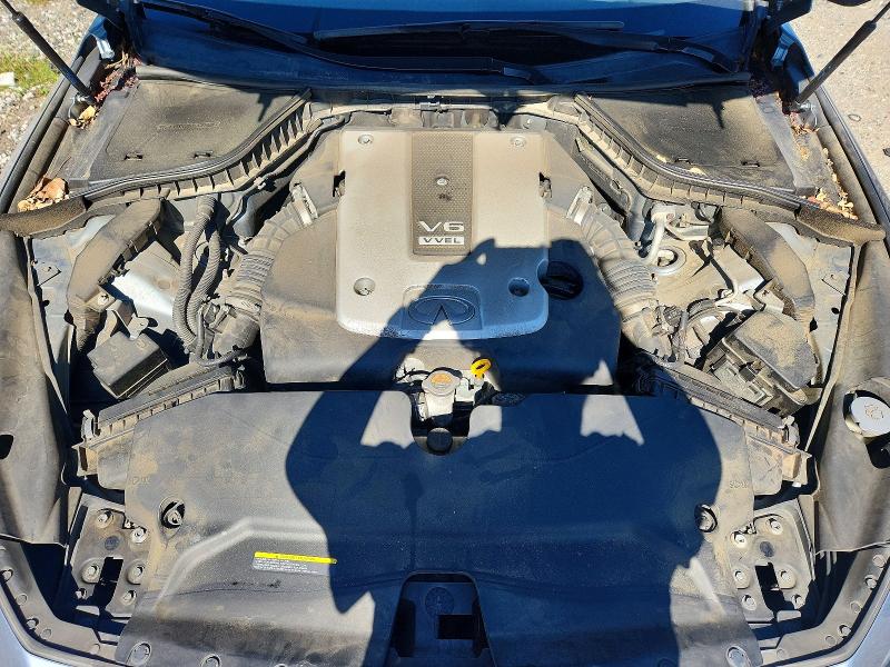 Photo 11 from auction – 2015 INFINITI Q50 with VIN JN1BV7AR3FM418766