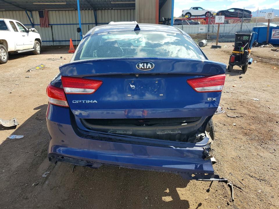 Zdjęcie 6 z aukcji – 2018 KIA OPTIMA z VIN 5XXGU4L38JG197547