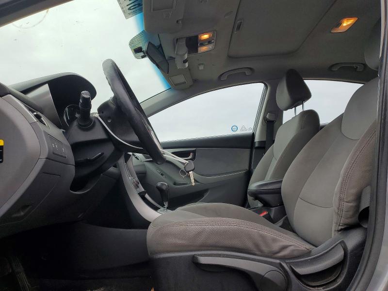 Photo 7 from auction – 2012 HYUNDAI ELANTRA with VIN 5NPDH4AEXCH125459