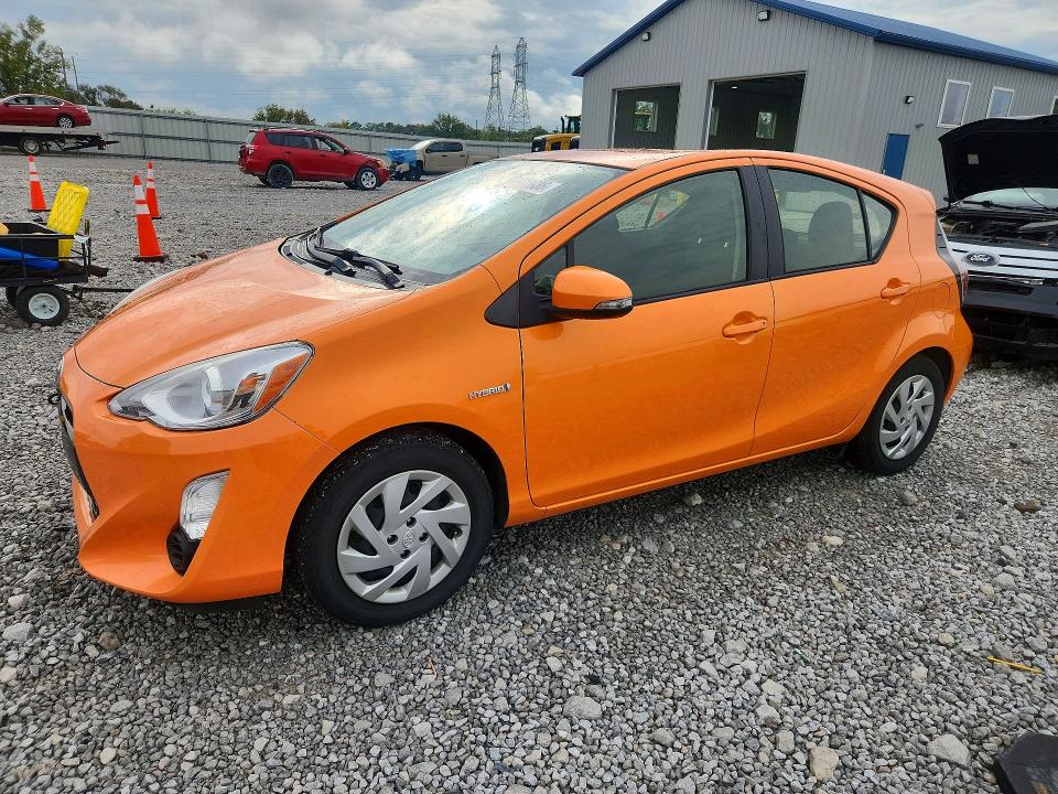 TOYOTA PRIUS C 2015 with VIN JTDKDTB33F1090608 - Photo from auction