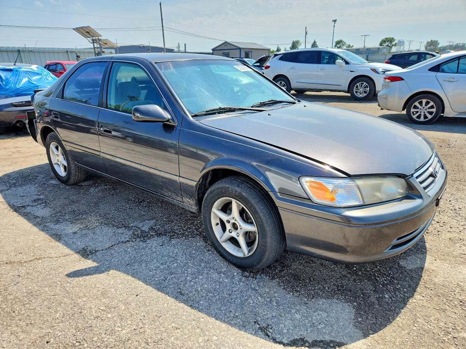 Photo 4 from auction – 2000 TOYOTA CAMRY with VIN JT2BG22KXY0489610