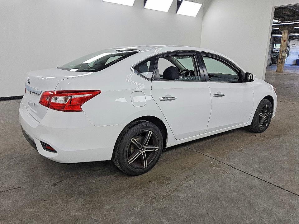 Photo 3 from auction – 2019 NISSAN SENTRA with VIN 3N1AB7AP7KY227703