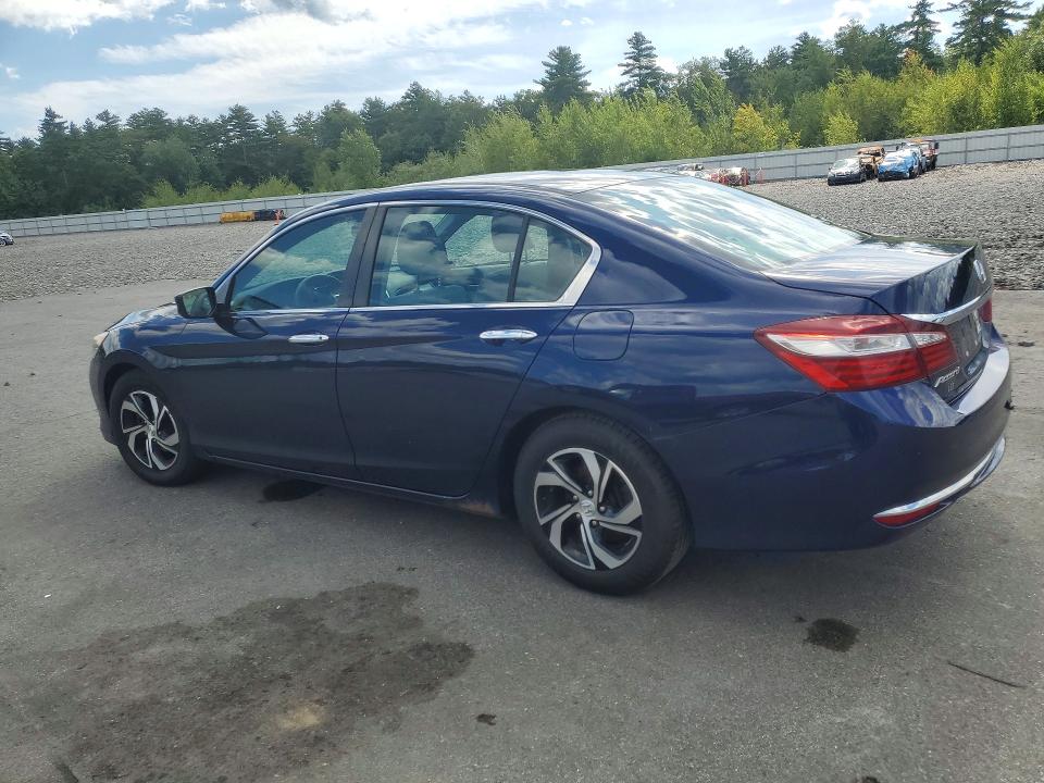 Снимка 2 от търг – 2017 HONDA ACCORD с VIN 1HGCR2F39HA304452