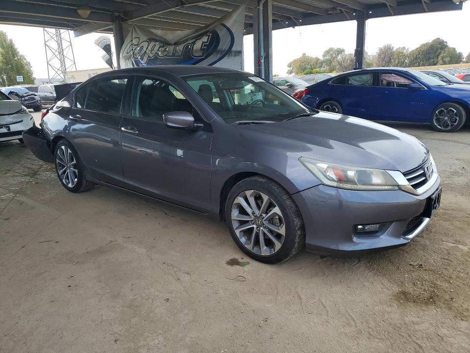 Photo 4 from auction – 2014 HONDA ACCORD with VIN 1HGCR2F59EA269585