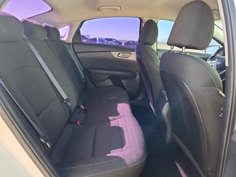 Zdjęcie 10 z aukcji – 2021 KIA FORTE z VIN 3KPF24AD7ME306008
