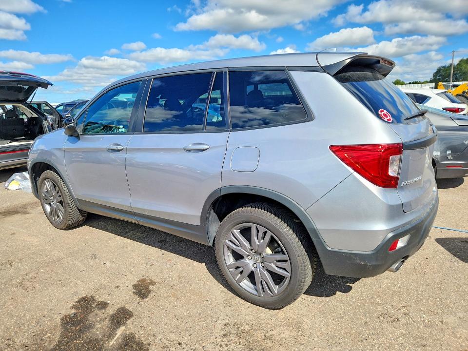 Photo 2 from auction – 2019 HONDA PASSPORT with VIN 5FNYF8H55KB027148