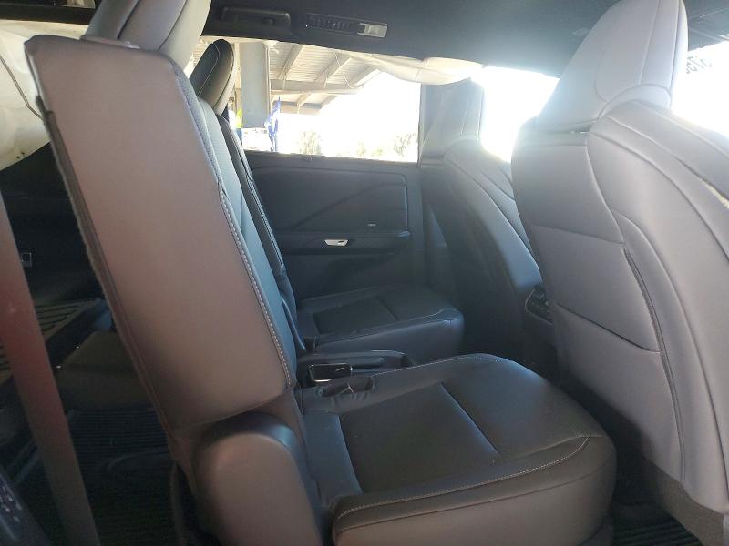 Zdjęcie 11 z aukcji – 2025 LEXUS TX 500H z VIN 5TDABAB67SS015438
