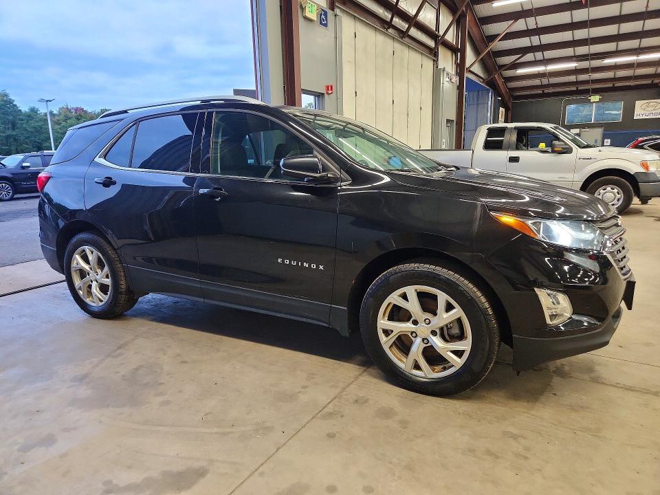 Снимка 4 от търг – 2020 CHEVROLET EQUINOX с VIN 2GNAXVEX5L6200832