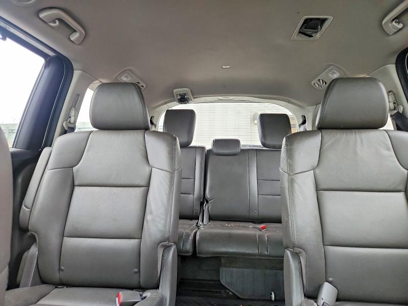 Photo 10 from auction – 2016 HONDA ODYSSEY with VIN 5FNRL5H69GB101392