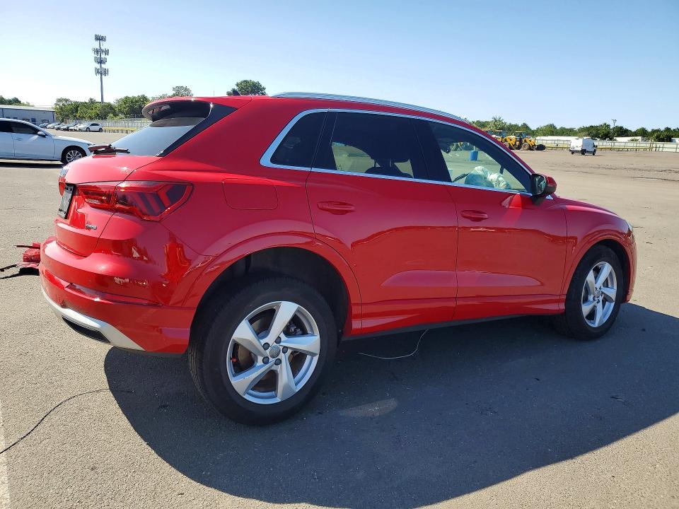 Photo 3 from auction – 2020 AUDI Q3 with VIN WA1AECF38L1085171