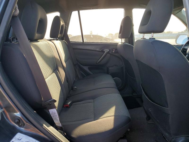 Photo 10 from auction – 2004 TOYOTA RAV4 with VIN JTEGD20V740030821