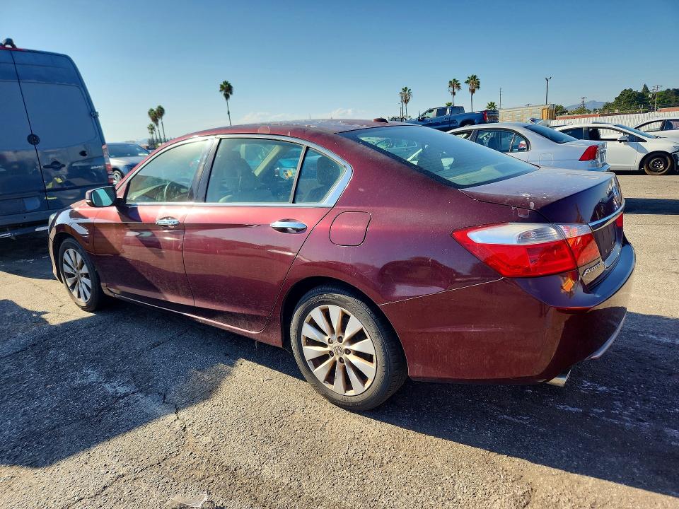 Photo 2 from auction – 2013 HONDA ACCORD with VIN 1HGCR3F81DA040414
