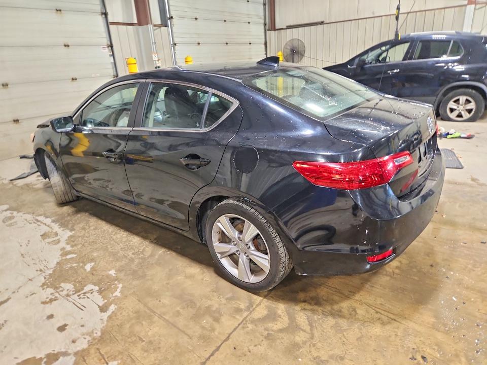 Photo 2 from auction – 2013 ACURA ILX with VIN 19VDE1F59DE004307