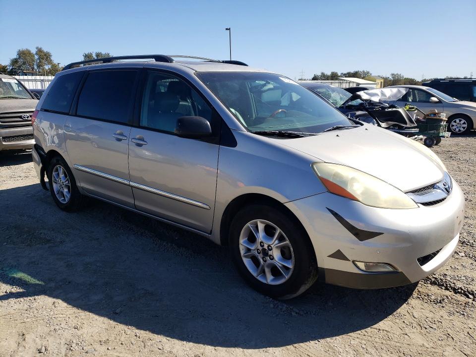 Photo 4 from auction – 2006 TOYOTA SIENNA with VIN 5TDZA22C26S436653
