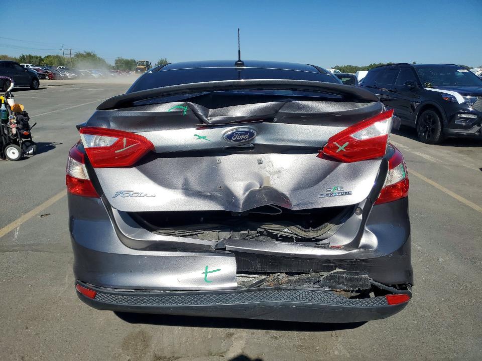 Photo 6 from auction – 2013 FORD FOCUS with VIN 1FADP3F28DL222786