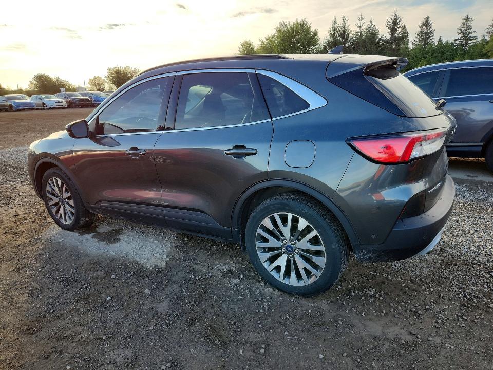 Photo 2 from auction – 2020 FORD ESCAPE with VIN 1FMCU9DZXLUB26681