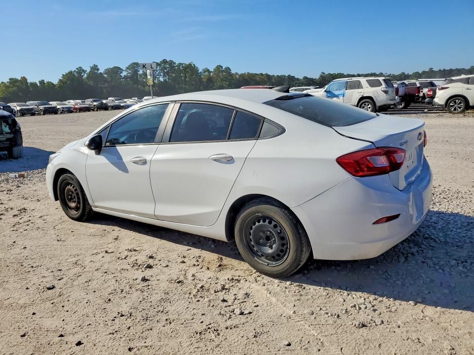 Photo 2 from auction – 2017 CHEVROLET CRUZE with VIN 3G1BC5SM7HS566585