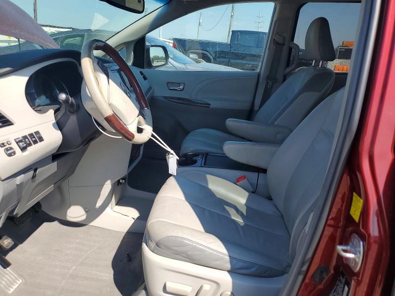 Photo 7 from auction – 2011 TOYOTA SIENNA with VIN 5TDDK3DC8BS002483