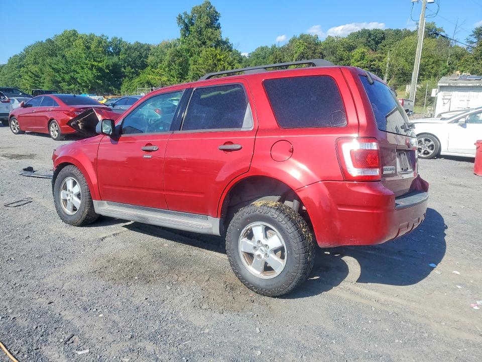 Photo 2 from auction – 2009 FORD ESCAPE with VIN 1FMCU03799KA30363