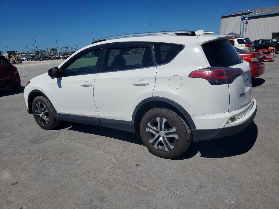 Photo 2 from auction – 2018 TOYOTA RAV4 with VIN JTMBFREV0JJ218435