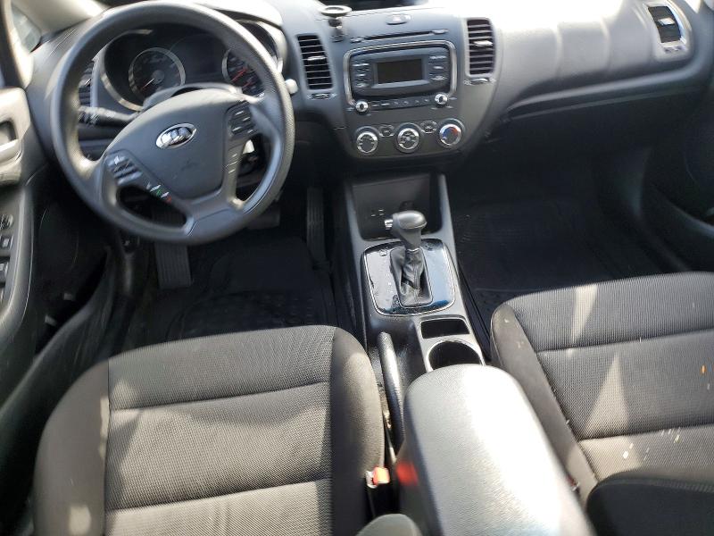 Photo 8 from auction – 2018 KIA FORTE with VIN 3KPFK4A70JE218097