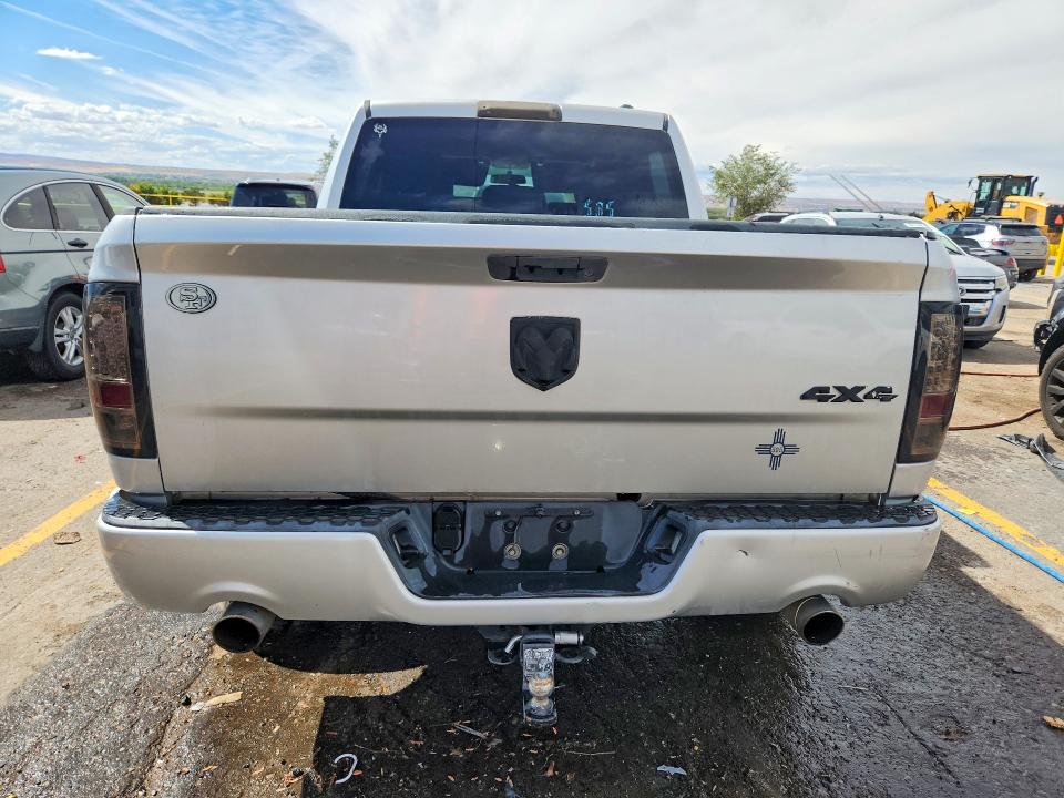 Foto 6 de la subasta – 2012 DODGE RAM 1500 con VIN 1C6RD7KT7CS144639