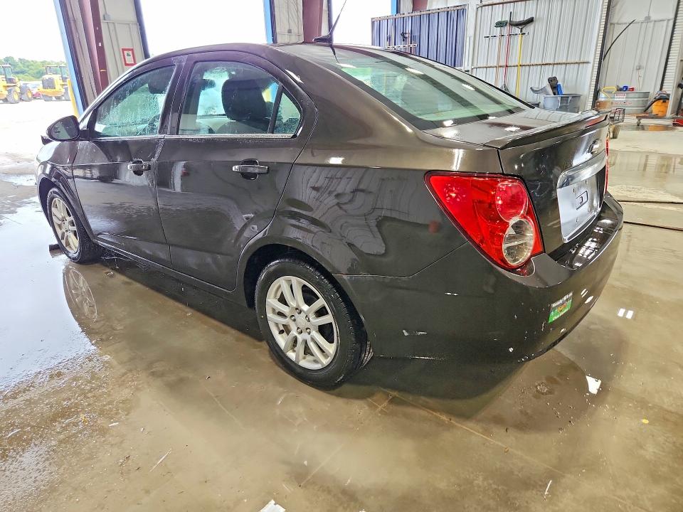 Foto 2 de la subasta – 2014 CHEVROLET SONIC con VIN 1G1JC5SH1E4130177