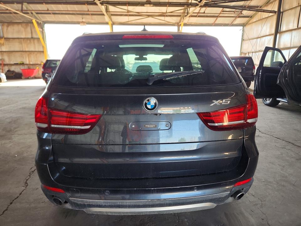 Foto 6 de la subasta – 2015 BMW X5 con VIN 5UXKR0C56F0K58696