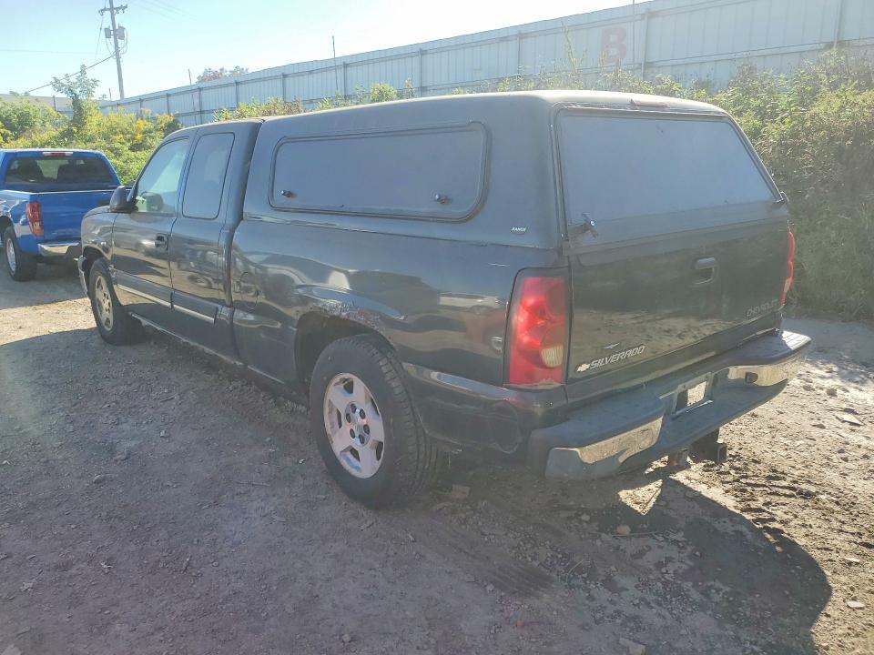 Photo 2 from auction – 2005 CHEVROLET SILVERADO with VIN 1GCEC19Z55Z226901