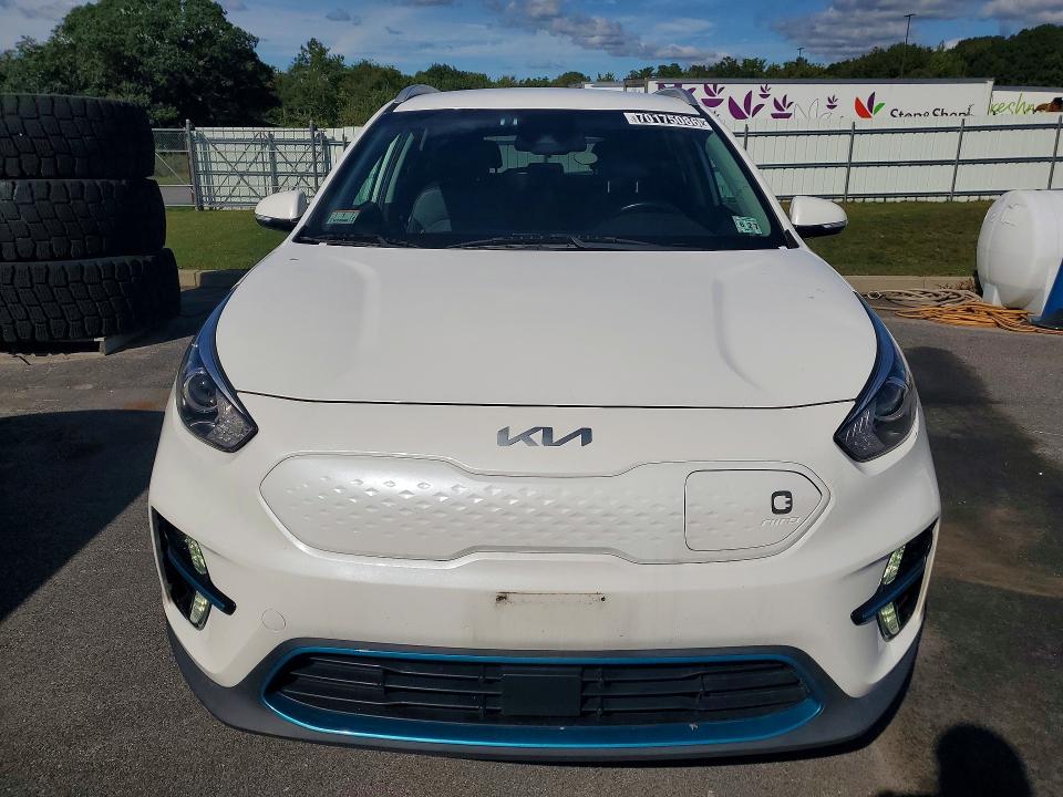 Photo 5 from auction – 2022 KIA NIRO EV with VIN KNDCC3LG9N5159849