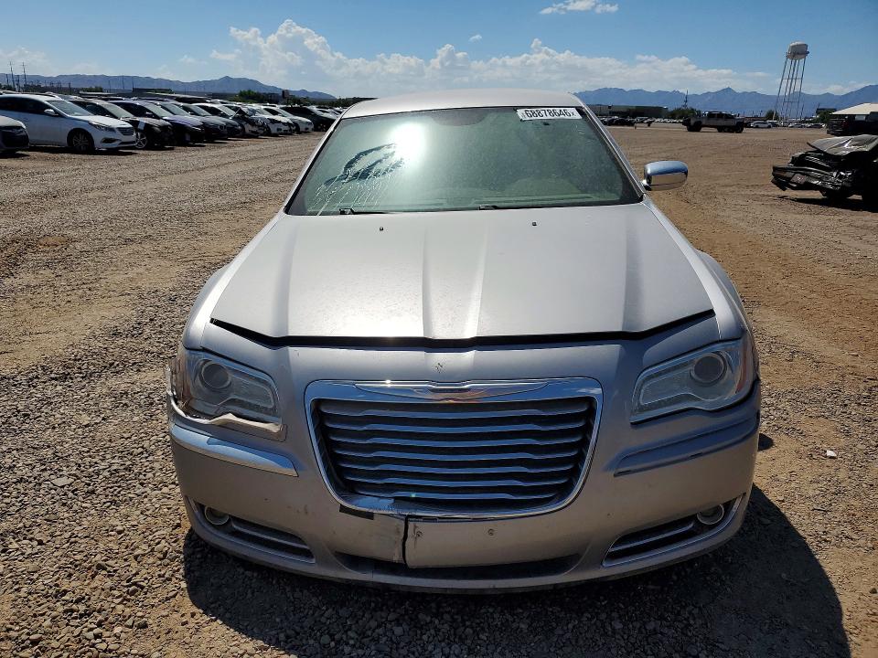 Photo 5 from auction – 2013 CHRYSLER 300C with VIN 2C3CCAEG8DH620231