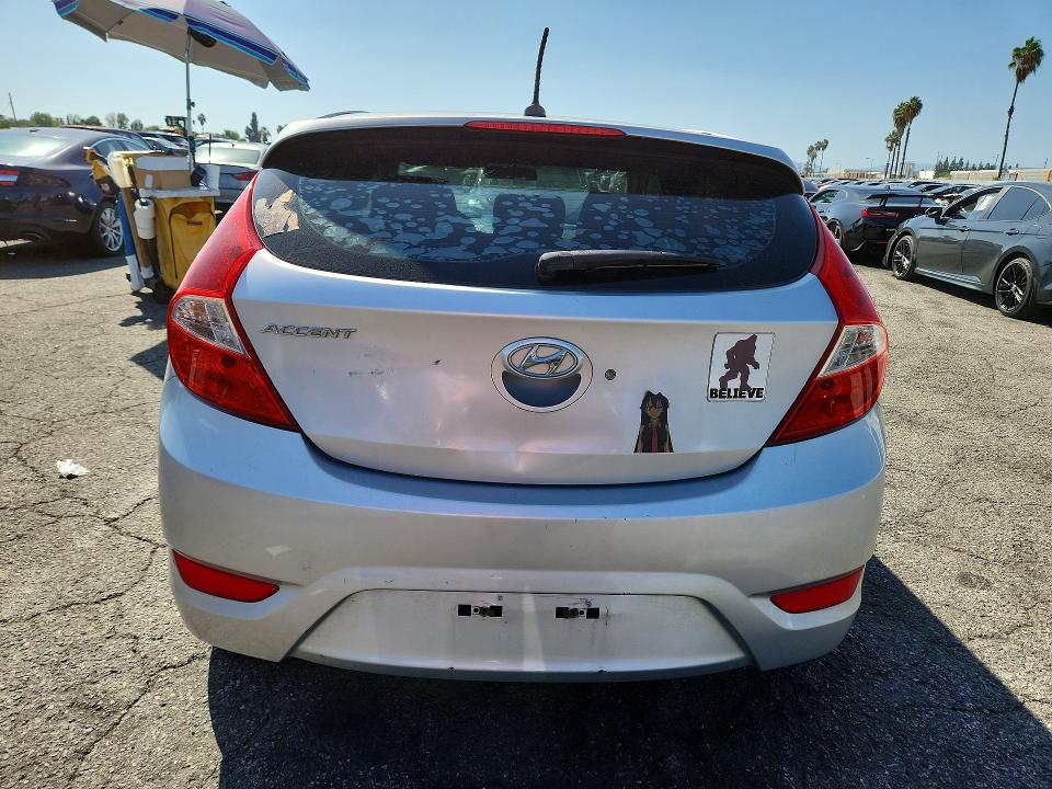 Photo 6 from auction – 2012 HYUNDAI ACCENT with VIN KMHCU5AE1CU004589