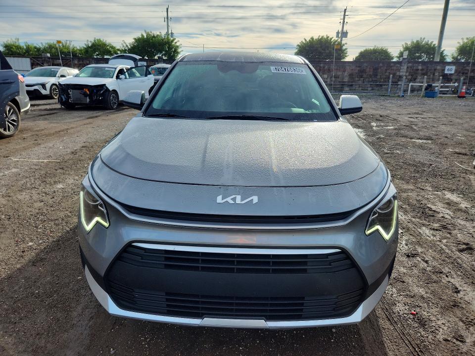 Photo 5 from auction – 2026 KIA NIRO with VIN KNDCP3LE5T5326546