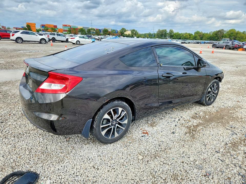 Photo 3 from auction – 2013 HONDA CIVIC with VIN 2HGFG3B81DH530152