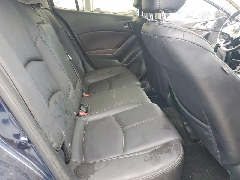 Photo 10 from auction – 2018 MAZDA 3 with VIN 3MZBN1L34JM276473