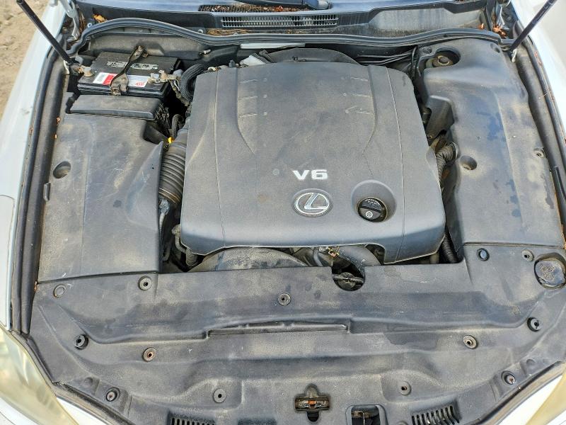 Photo 11 from auction – 2008 LEXUS IS with VIN JTHCK262X85018028