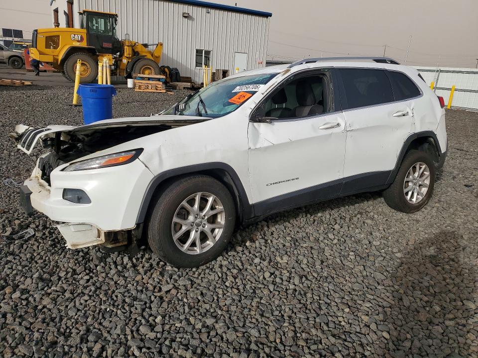 JEEP CHEROKEE 2014 with VIN 1C4PJMCS3EW272756 - Photo from auction