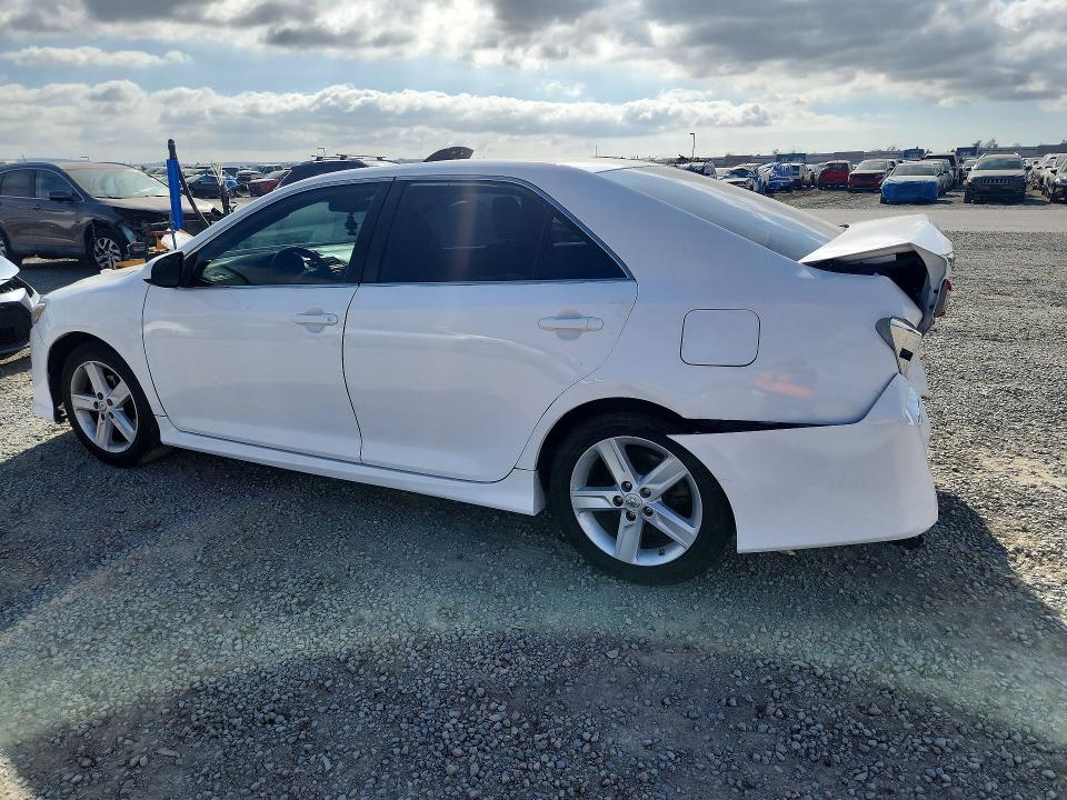 Photo 2 from auction – 2012 TOYOTA CAMRY with VIN 4T1BF1FK8CU565496